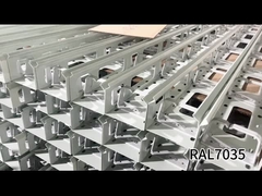 Система шкафов для установки на стойке 18U с покрытой порошком поверхностью